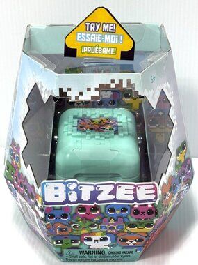 Bitzee Digital Pet Interactive Handheld Toy 15 Pets Virtual Game Toy Fun-NEW!